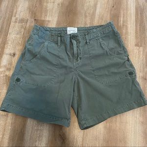 Sanctuary army green shorts